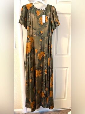 NWT Baltic Born Agnes Satin Maxi Dress Olive/Mustard color size Medium